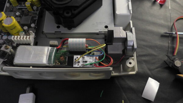 S1040005 Rechargeable battery board